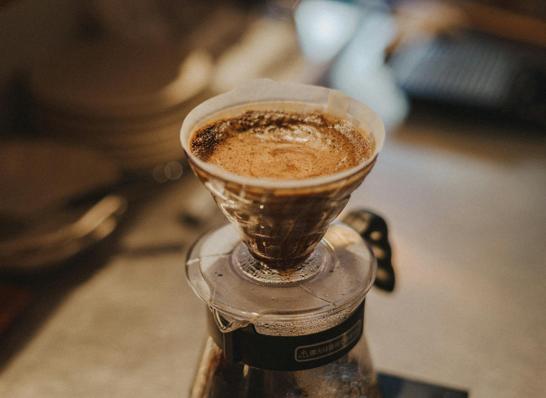 coffee brewing V60
