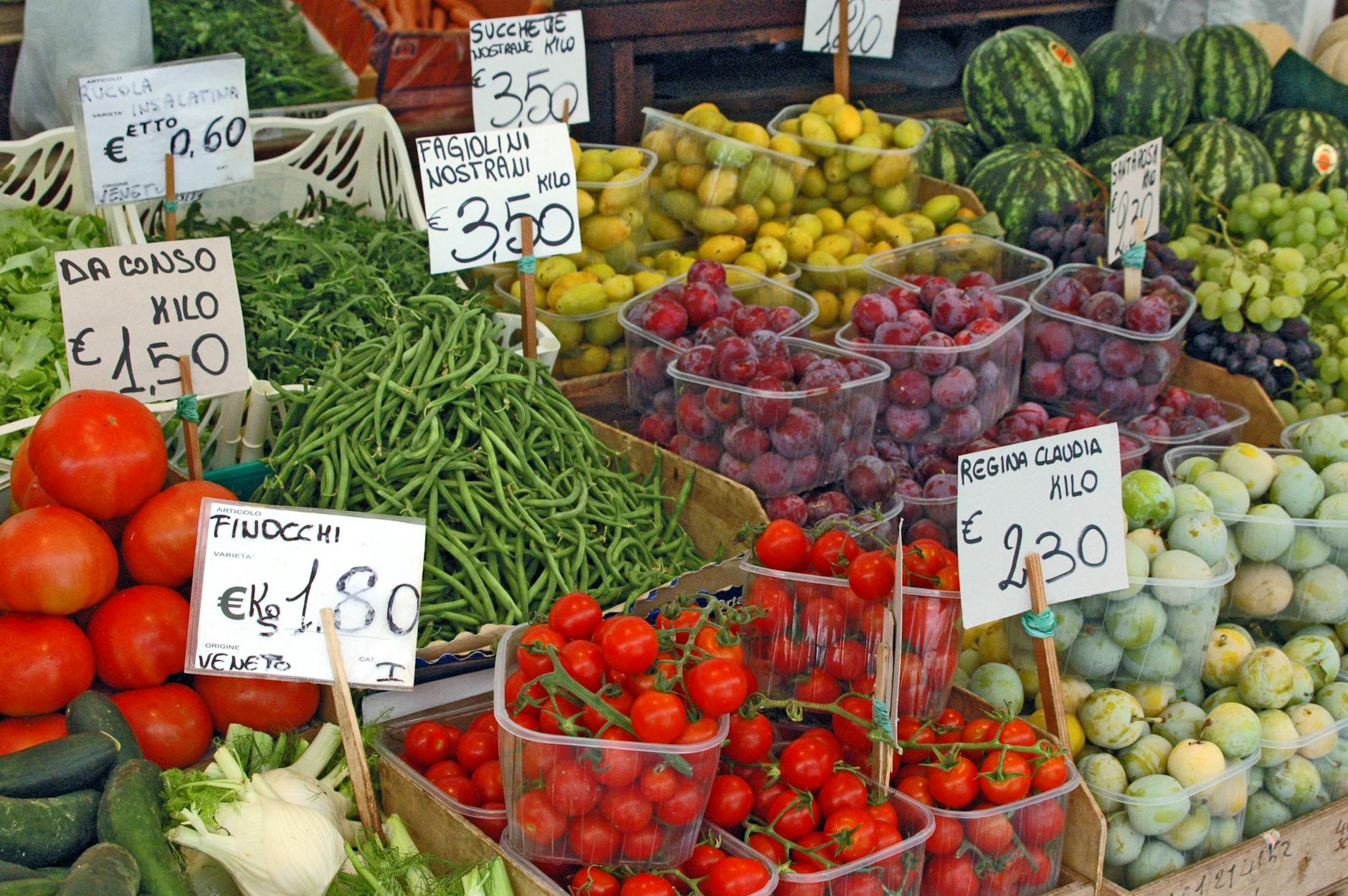 fresh italian ingredients market