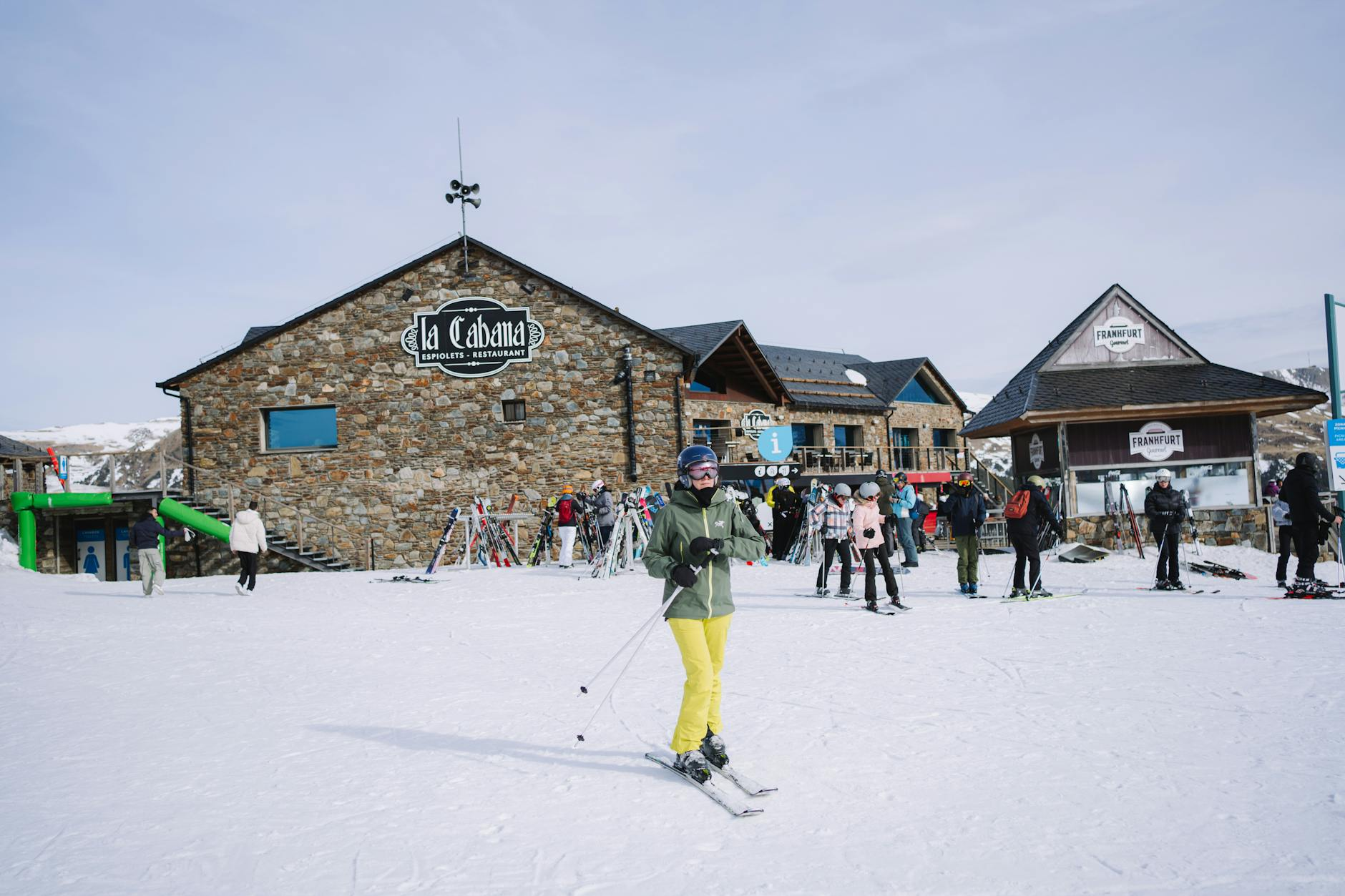 dj apres ski party